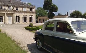 Le Chateau De Bressey & Son Orangerie